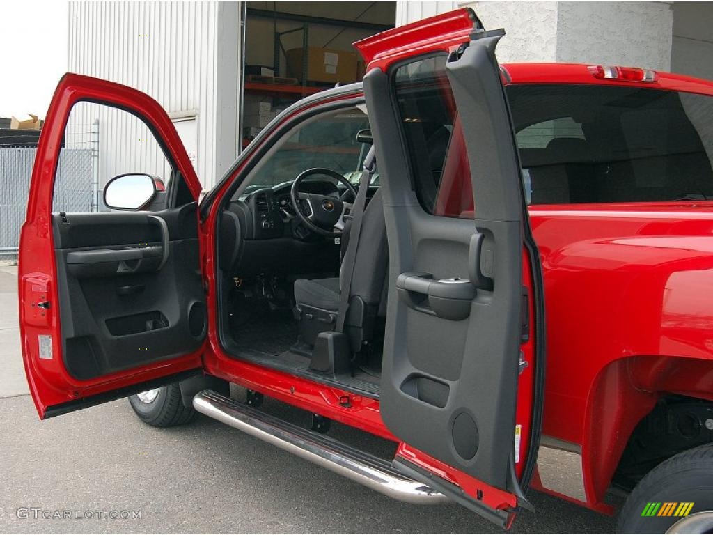 2008 Silverado 1500 LT Extended Cab 4x4 - Victory Red / Ebony photo #8