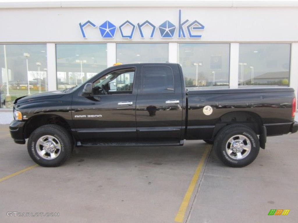 2005 Ram 2500 Laramie Quad Cab 4x4 - Black / Dark Slate Gray photo #1