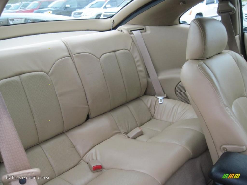 Beige Interior 2000 Mitsubishi Eclipse GT Coupe Photo #47798534