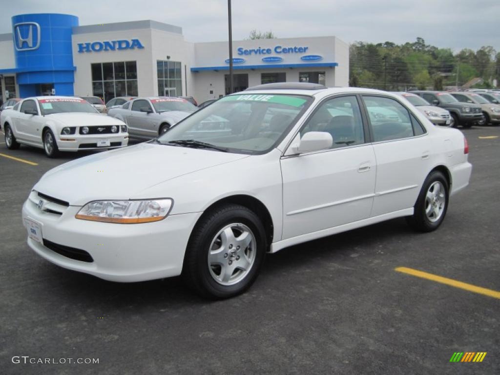 2000 Accord EX V6 Sedan - Taffeta White / Ivory photo #1