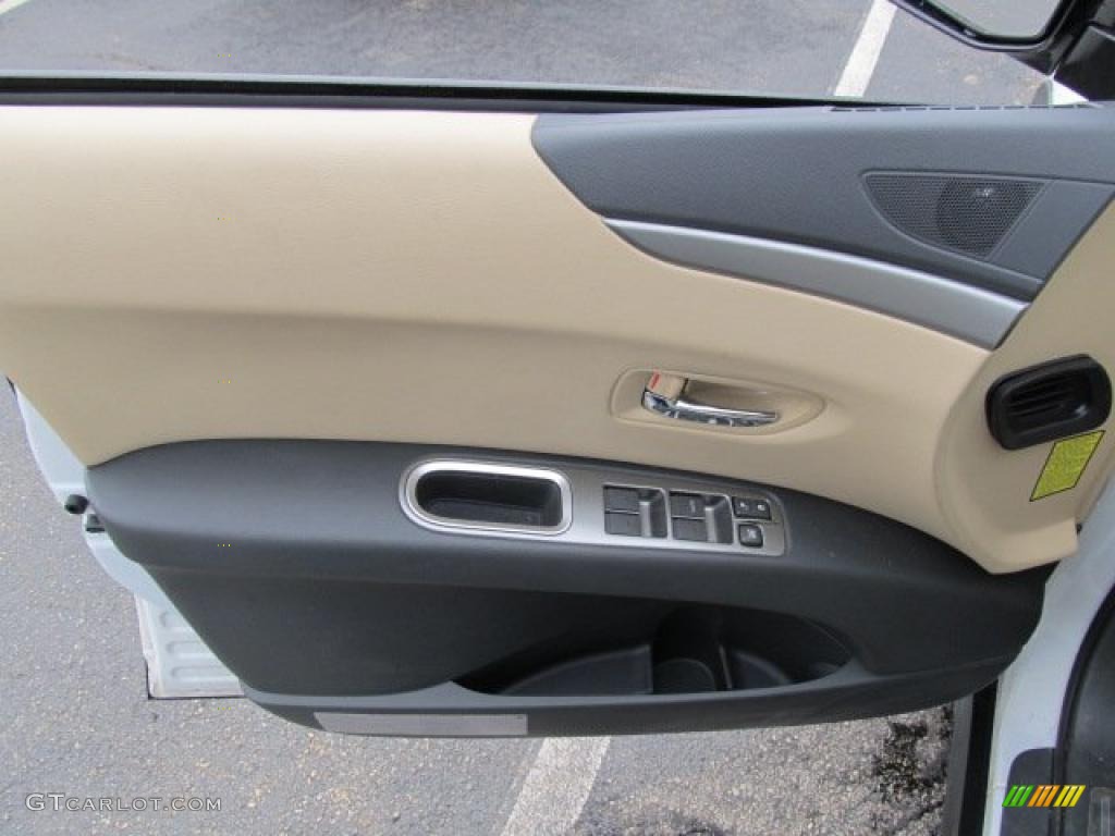 2010 Subaru Tribeca 3.6R Limited Desert Beige Door Panel Photo #47803568