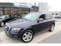 Deep Sea Blue Pearl Effect - Q5 2.0T quattro Photo No. 1
