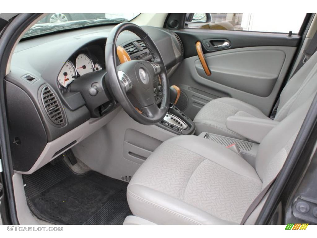 Gray Interior 2006 Saturn VUE V6 Photo #47807459