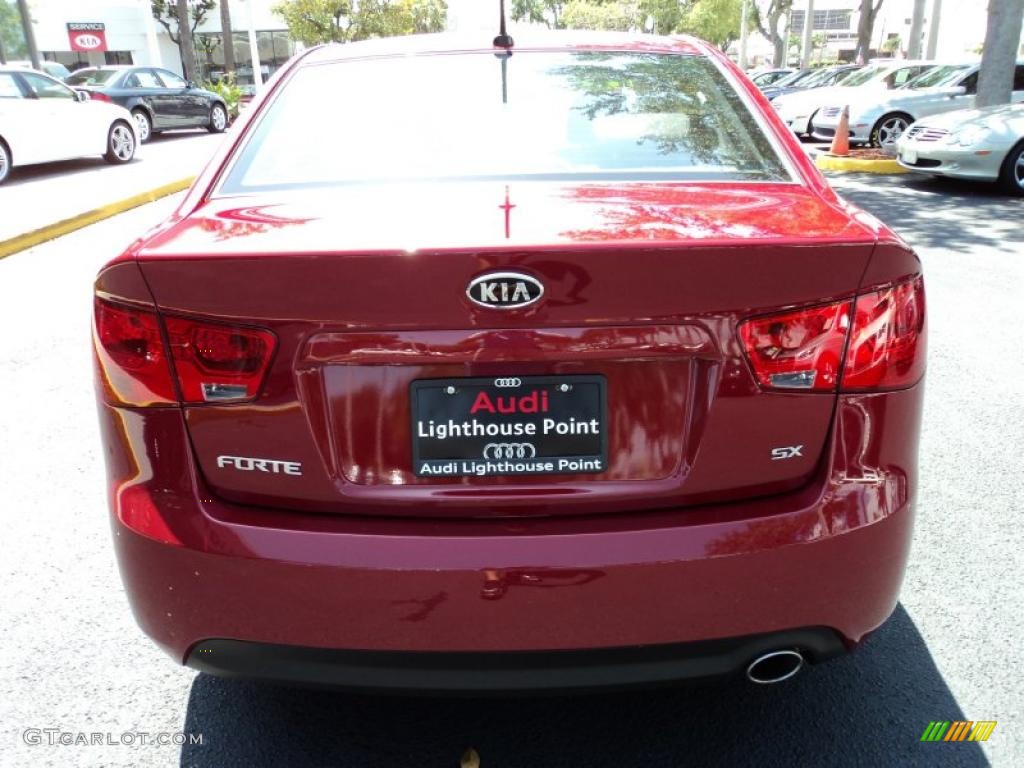 2010 Forte SX - Spicy Red / Black Sport photo #5