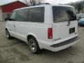 1999 Ivory White GMC Safari SLE AWD  photo #3