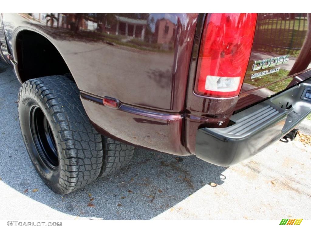 2004 Ram 3500 SLT Quad Cab 4x4 Dually - Deep Molten Red Metallic / Dark Slate Gray photo #17