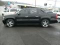 Black - Avalanche LTZ 4x4 Photo No. 4