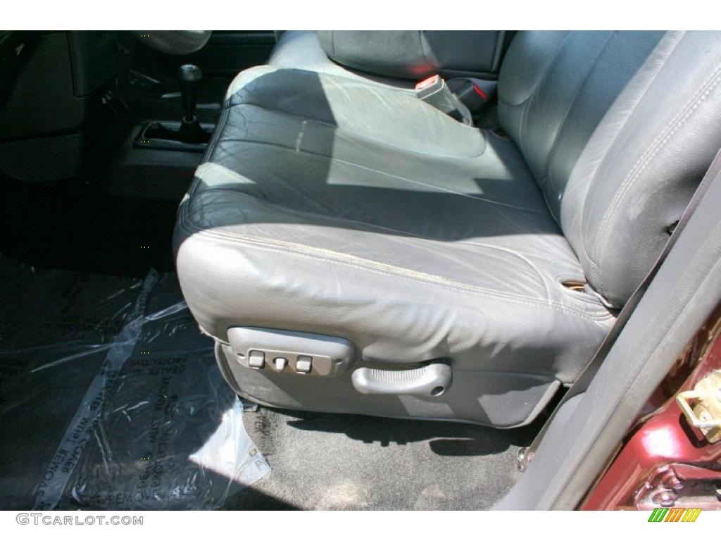 2004 Ram 3500 SLT Quad Cab 4x4 Dually - Deep Molten Red Metallic / Dark Slate Gray photo #31