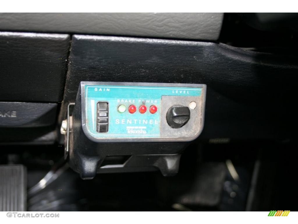 2004 Ram 3500 SLT Quad Cab 4x4 Dually - Deep Molten Red Metallic / Dark Slate Gray photo #75