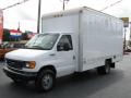 2004 Oxford White Ford E Series Cutaway E350 Commercial Moving Truck  photo #5