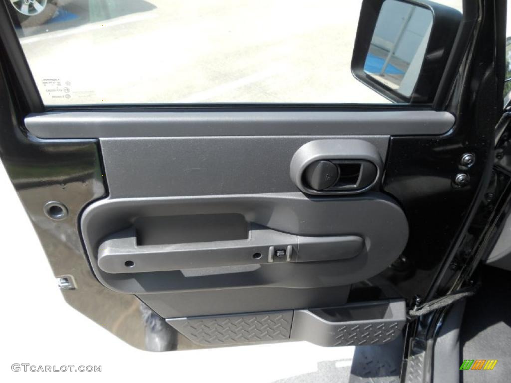 2008 Jeep Wrangler Unlimited X Dark Slate Gray/Med Slate Gray Door Panel Photo #47814506