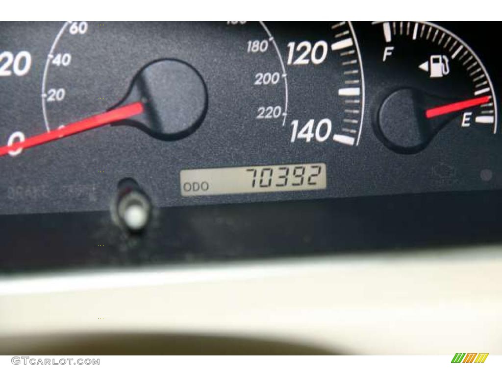 2005 Camry XLE V6 - Beige / Taupe photo #9