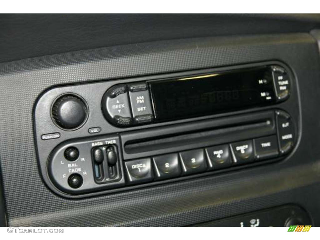 2004 Dodge Ram 2500 SLT Quad Cab 4x4 Controls Photo #47815997