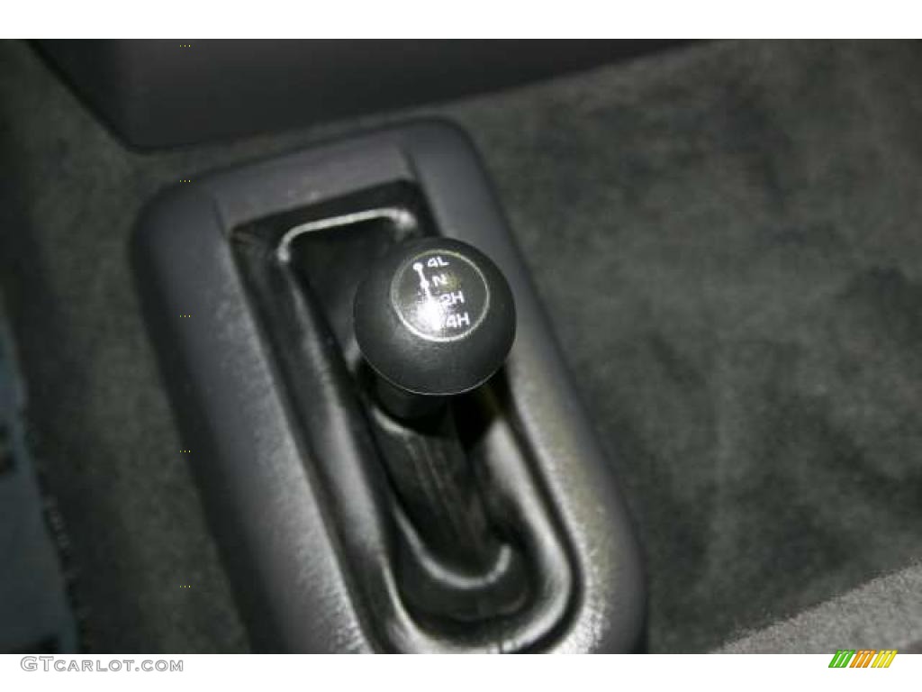 2004 Ram 2500 SLT Quad Cab 4x4 - Graphite Metallic / Dark Slate Gray photo #12