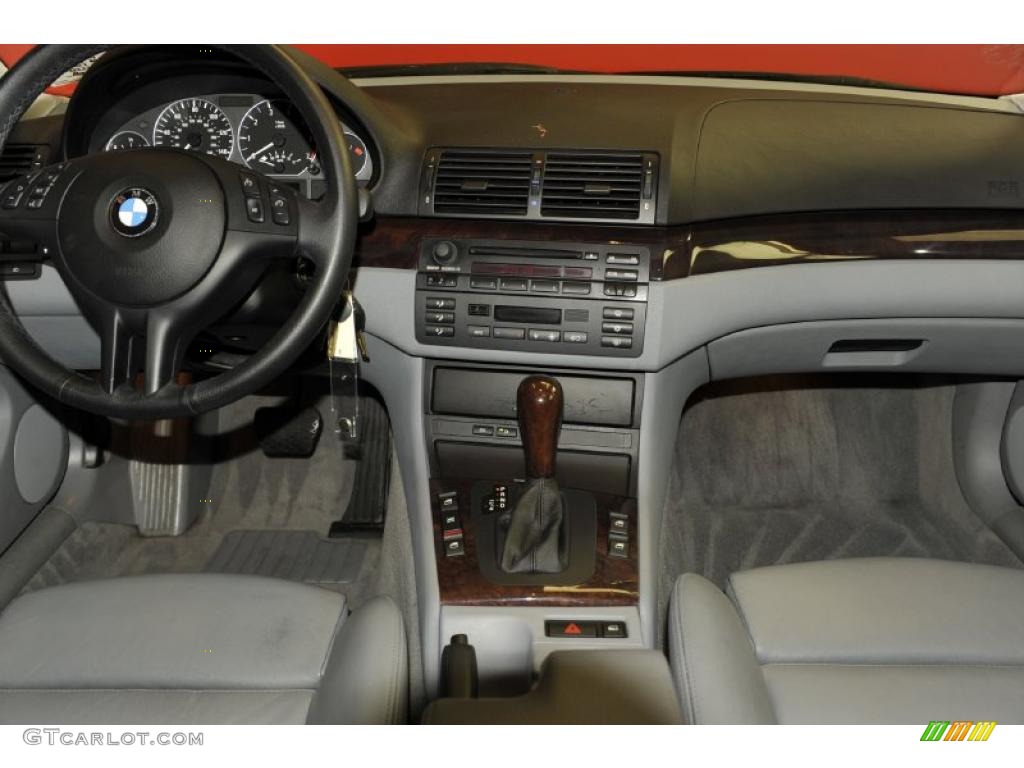 2003 3 Series 330i Sedan - Jet Black / Grey photo #5