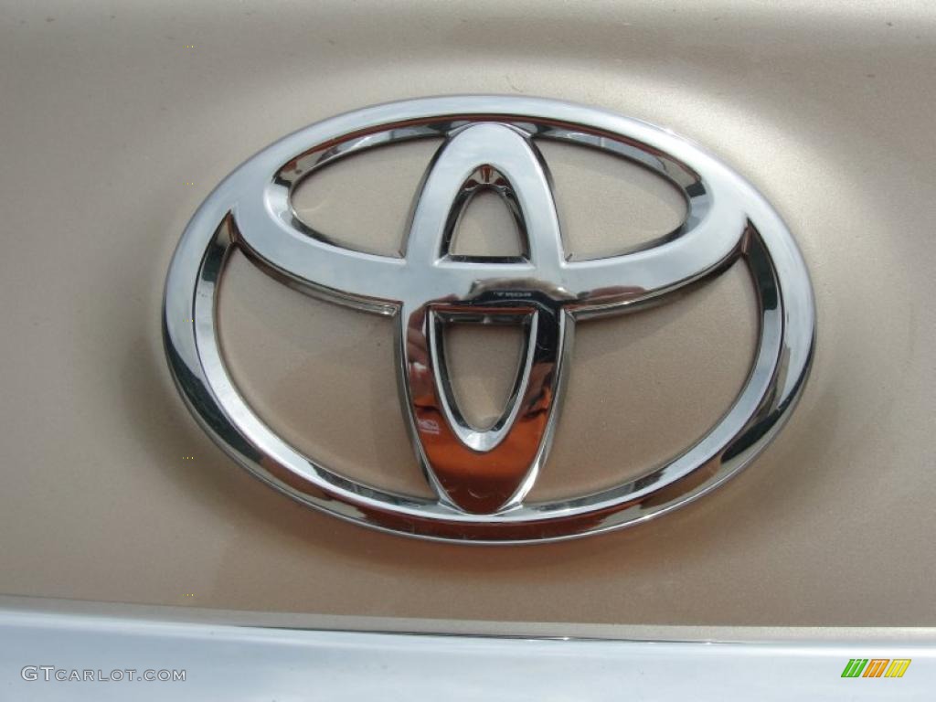 2011 Corolla LE - Sandy Beach Metallic / Bisque photo #16