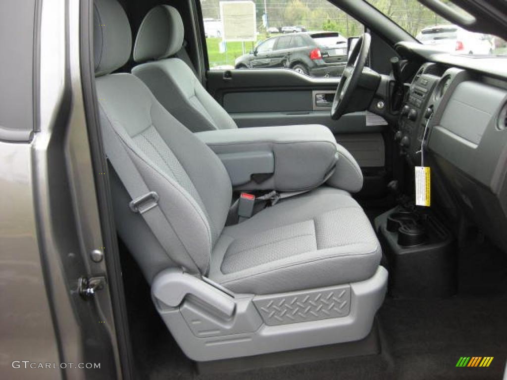 Steel Gray Interior 2011 Ford F150 XL Regular Cab 4x4 Photo #47821136