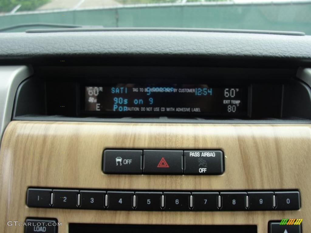 2011 Ford F150 Lariat SuperCrew Controls Photo #47821400