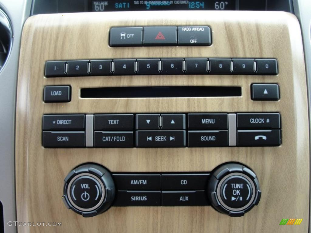 2011 Ford F150 Lariat SuperCrew Controls Photo #47821415