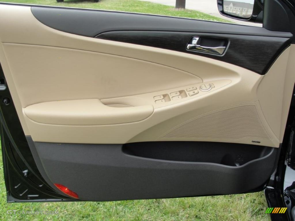 2011 Sonata Limited - Midnight Black / Camel photo #23