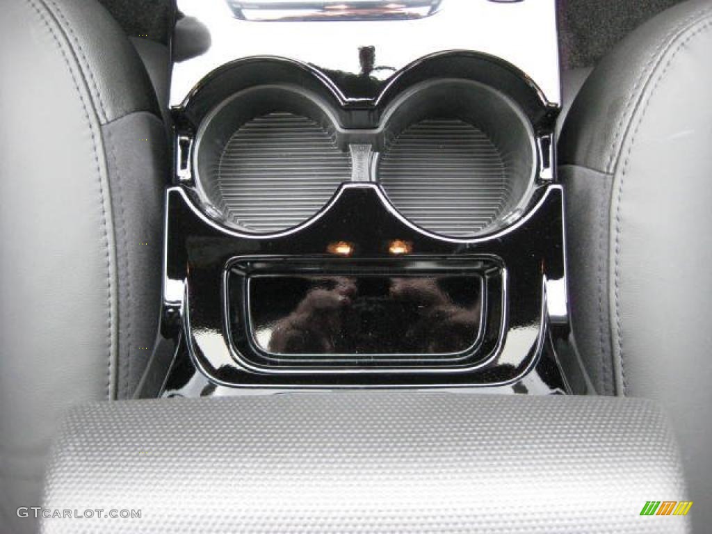 2011 Escape Limited V6 4WD - Tuxedo Black Metallic / Charcoal Black photo #30