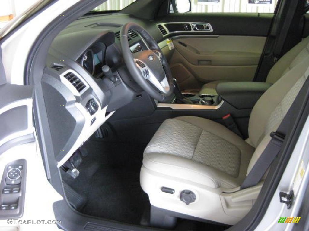 Medium Light Stone Interior 2011 Ford Explorer XLT 4WD Photo #47825042