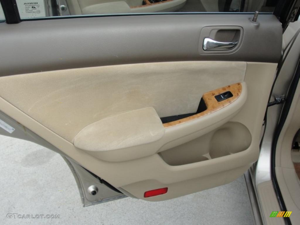 2003 Accord EX Sedan - Desert Mist Metallic / Ivory photo #30