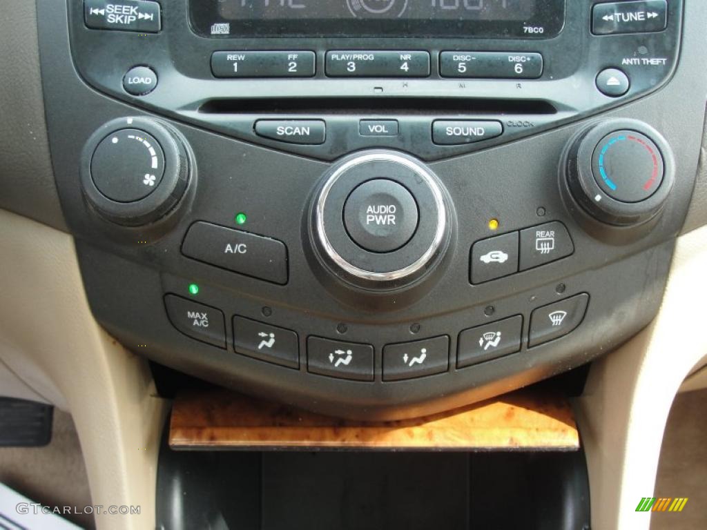 2003 Accord EX Sedan - Desert Mist Metallic / Ivory photo #39