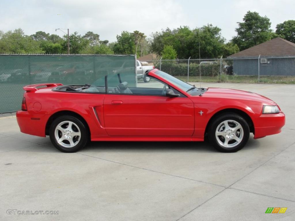 2003 Mustang V6 Convertible - Torch Red / Dark Charcoal photo #2
