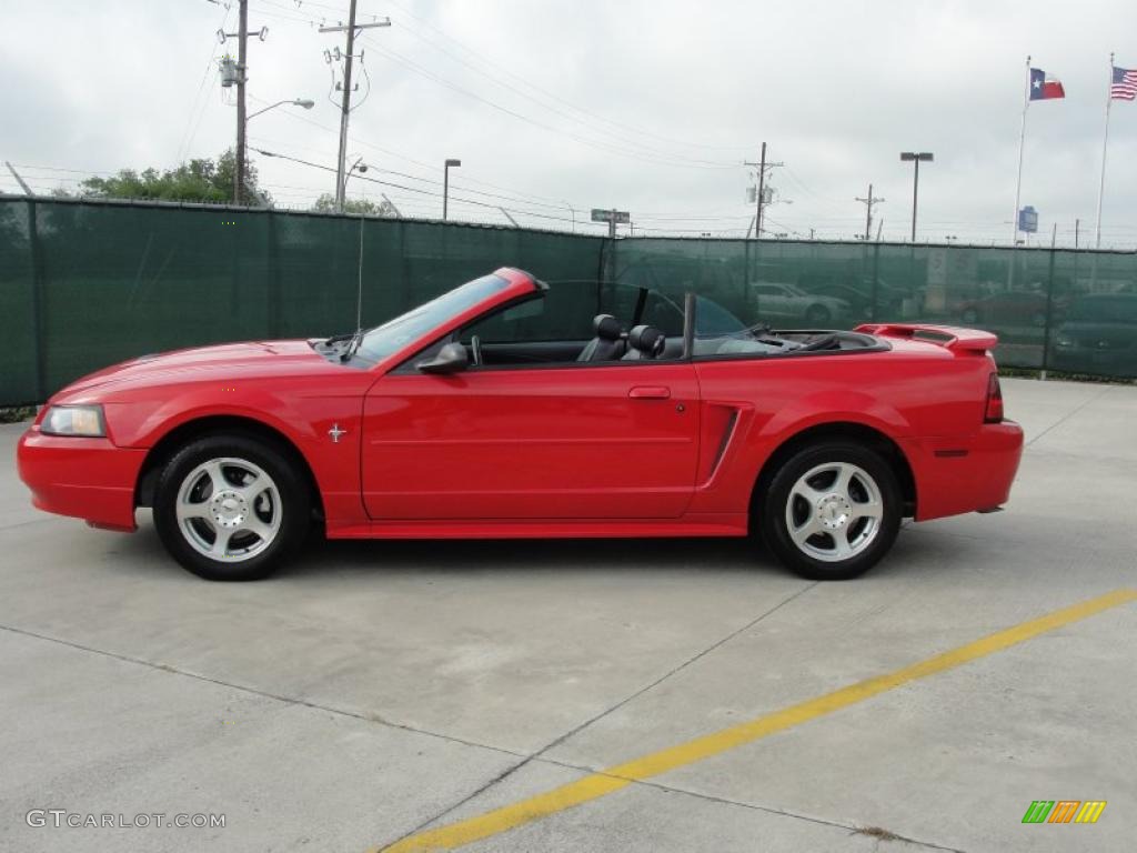 2003 Mustang V6 Convertible - Torch Red / Dark Charcoal photo #6