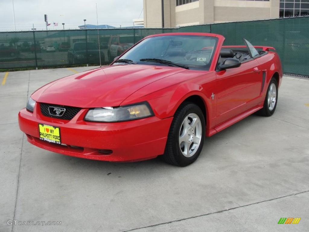 2003 Mustang V6 Convertible - Torch Red / Dark Charcoal photo #7