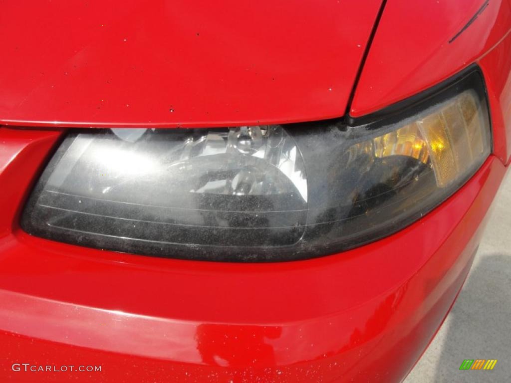 2003 Mustang V6 Convertible - Torch Red / Dark Charcoal photo #11