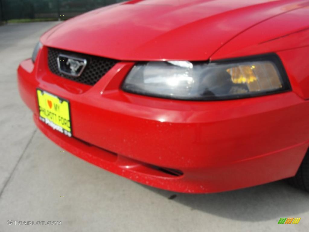 2003 Mustang V6 Convertible - Torch Red / Dark Charcoal photo #13