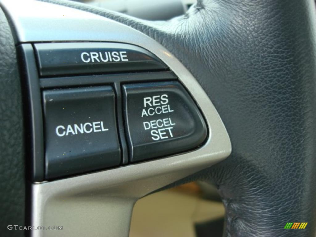 2008 Honda Accord EX-L V6 Sedan Controls Photo #47833817