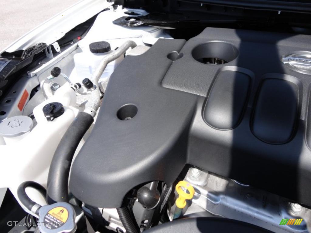 2011 Nissan Altima 2.5 S Coupe 2.5 Liter DOHC 16-Valve CVTCS 4 Cylinder Engine Photo #47834930