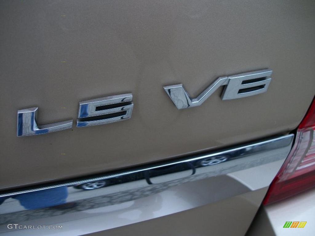 2005 Chevrolet Malibu Maxx LS Wagon Marks and Logos Photos