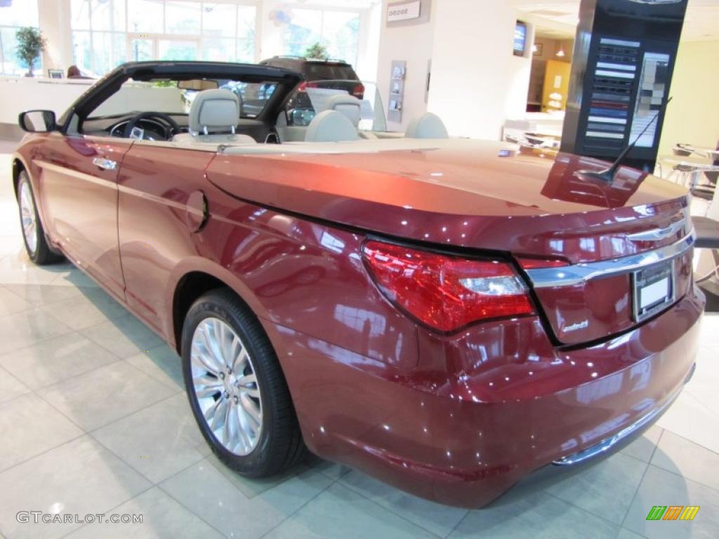 2011 200 Limited Convertible - Deep Cherry Red Crystal Pearl / Black/Light Frost Beige photo #2