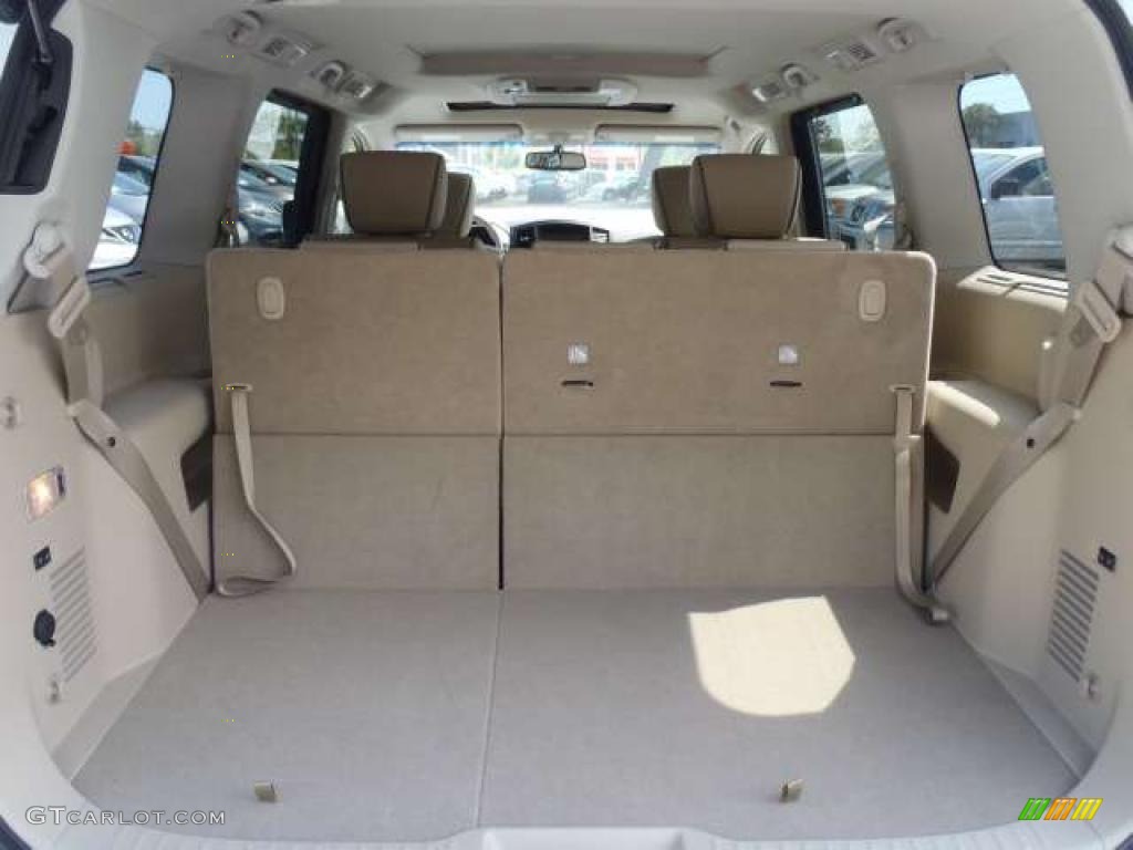 2011 Nissan Quest 3.5 LE Trunk Photo #47837099