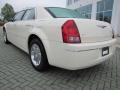 Stone White - 300 Touring Photo No. 3