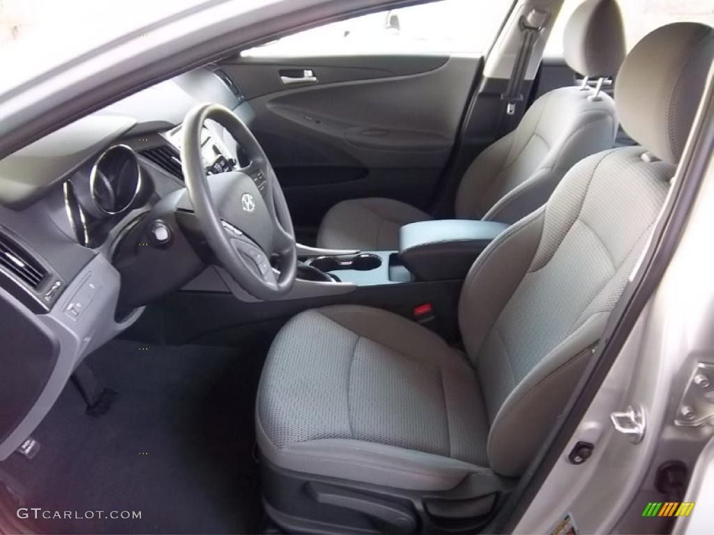 Gray Interior 2011 Hyundai Sonata GLS Photo #47841095