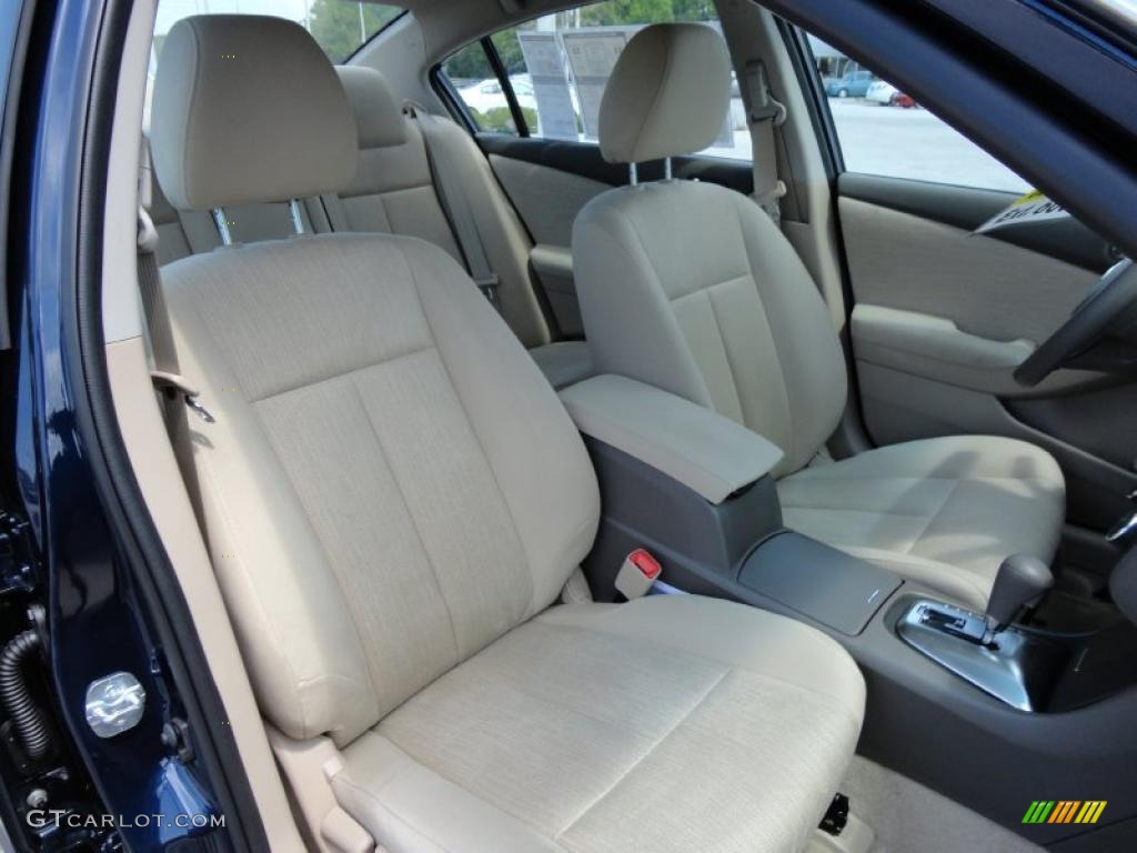 2011 Altima 2.5 S - Navy Blue / Blond photo #15