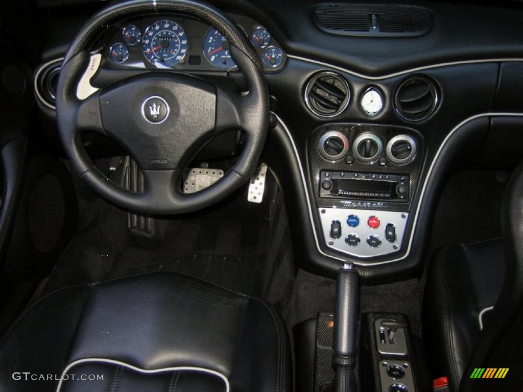2006 Maserati GranSport Coupe Nero (Black) Dashboard Photo #47843009