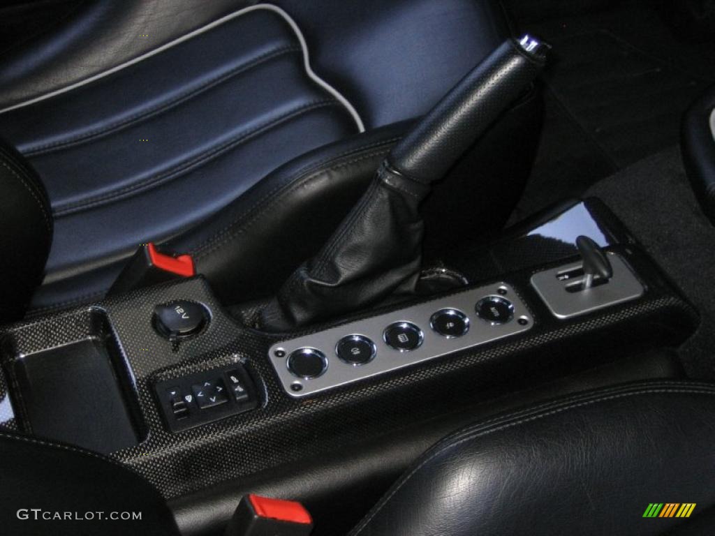 2006 Maserati GranSport Coupe Controls Photo #47843186