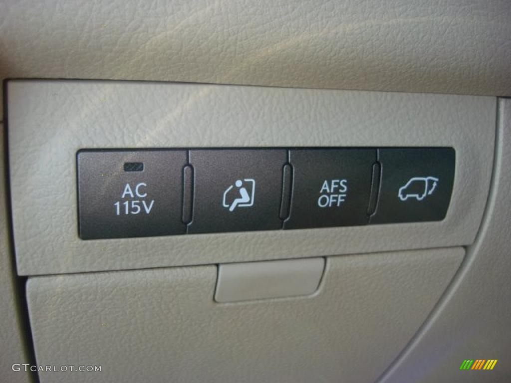 2008 LX 570 - Onyx Black / Cashmere photo #24