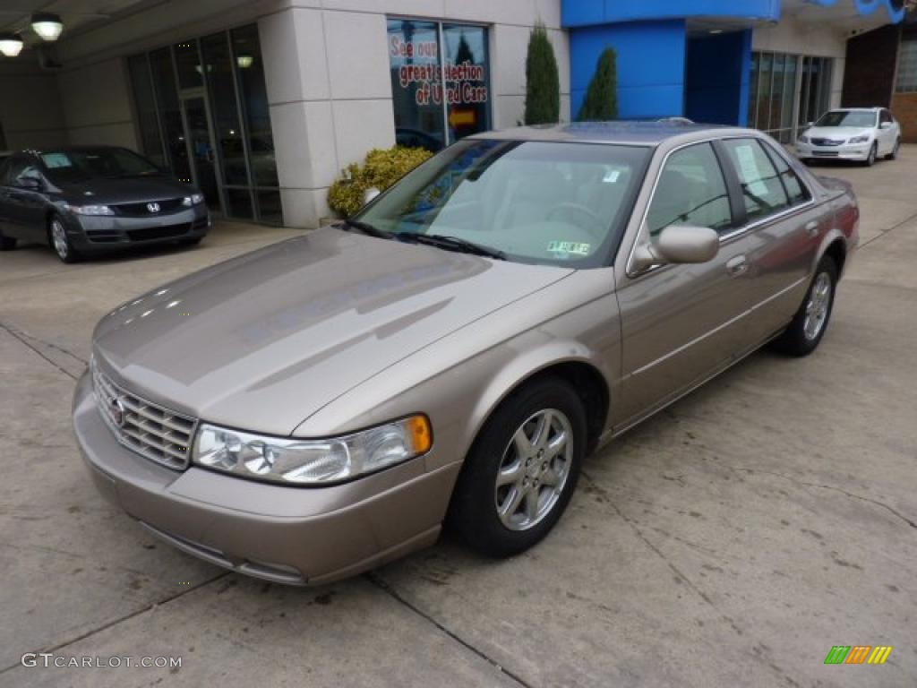 Cashmere 2003 Cadillac Seville SLS Exterior Photo #47845430