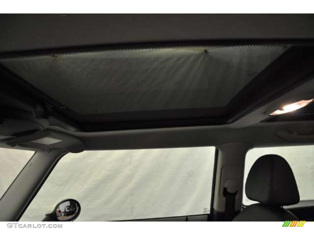 2004 Cooper S Hardtop - Electric Blue Metallic / Panther Black photo #24