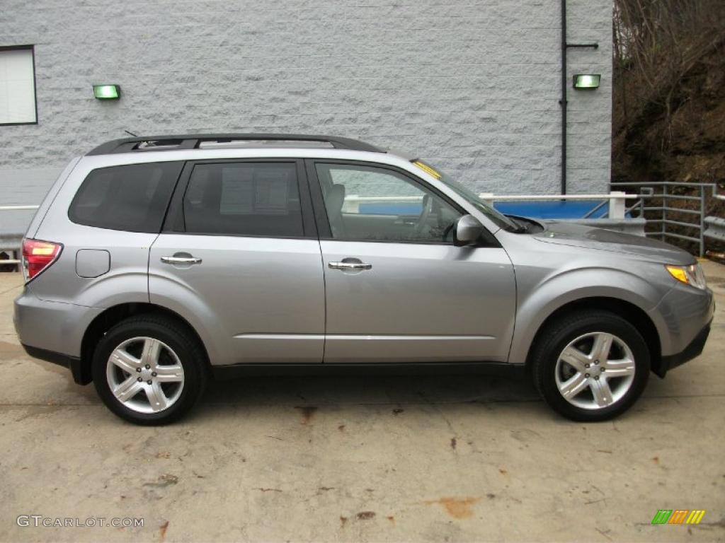 Spark Silver Metallic 2010 Subaru Forester 2.5 X Limited Exterior Photo #47847371