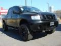Galaxy Black - Titan SE Crew Cab Photo No. 7