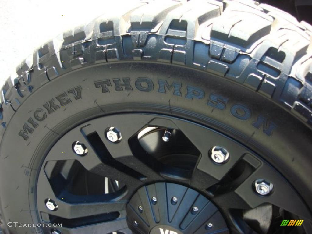 2009 Nissan Titan SE Crew Cab Custom Wheels Photo #47847809