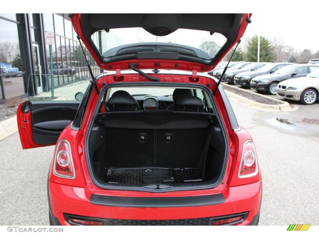 2011 Cooper S Hardtop - Chili Red / Carbon Black photo #15